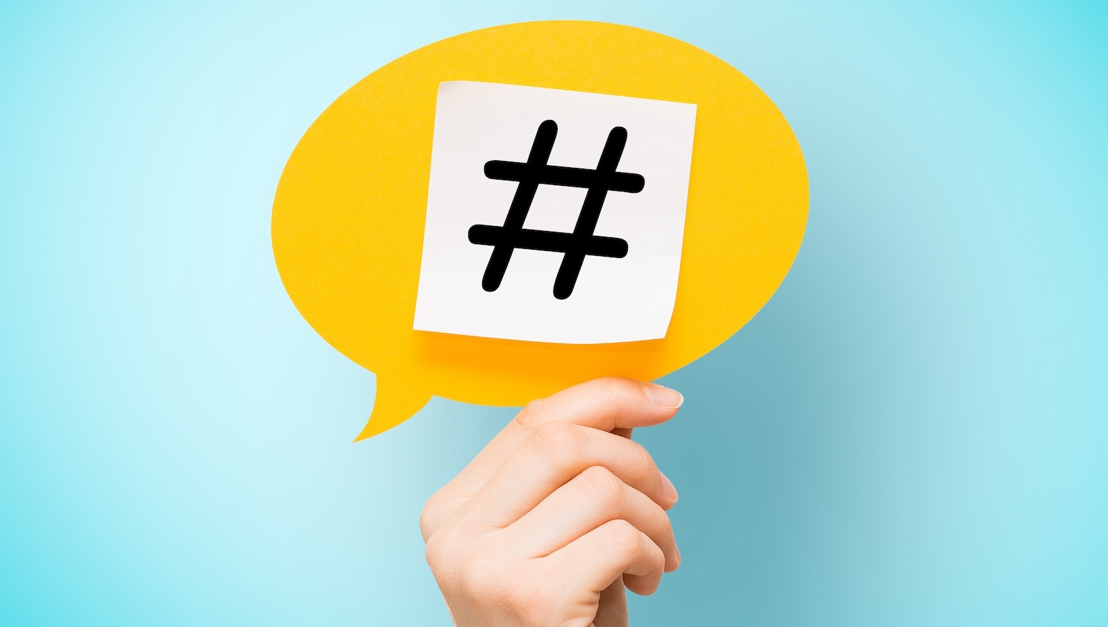 difference-between-hashtags-and-keywords.jpeg
